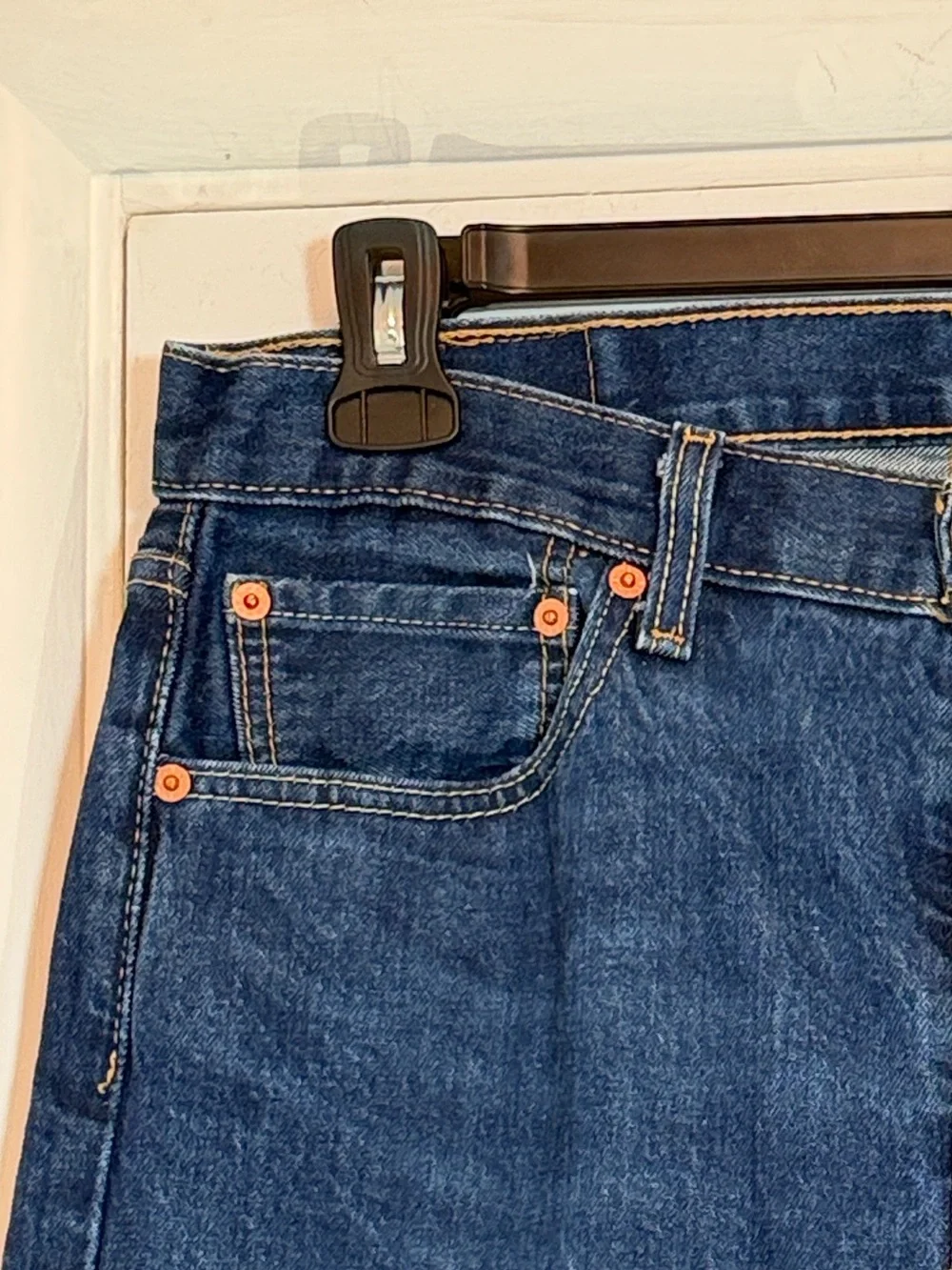 Levi 501 Medium Wash Stretch Blue Jeans 33X32
